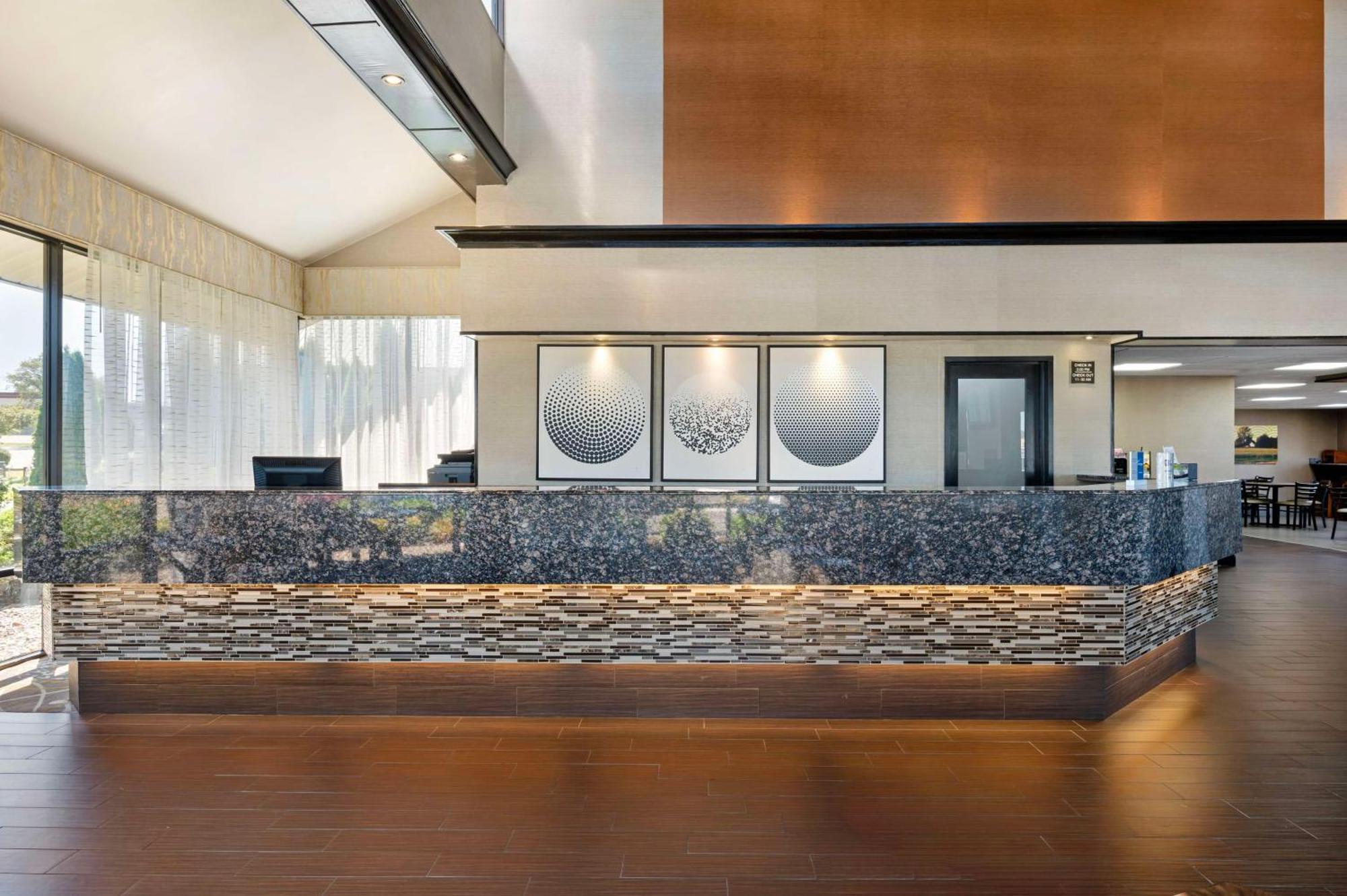 Hotel Western Ashbury 3*